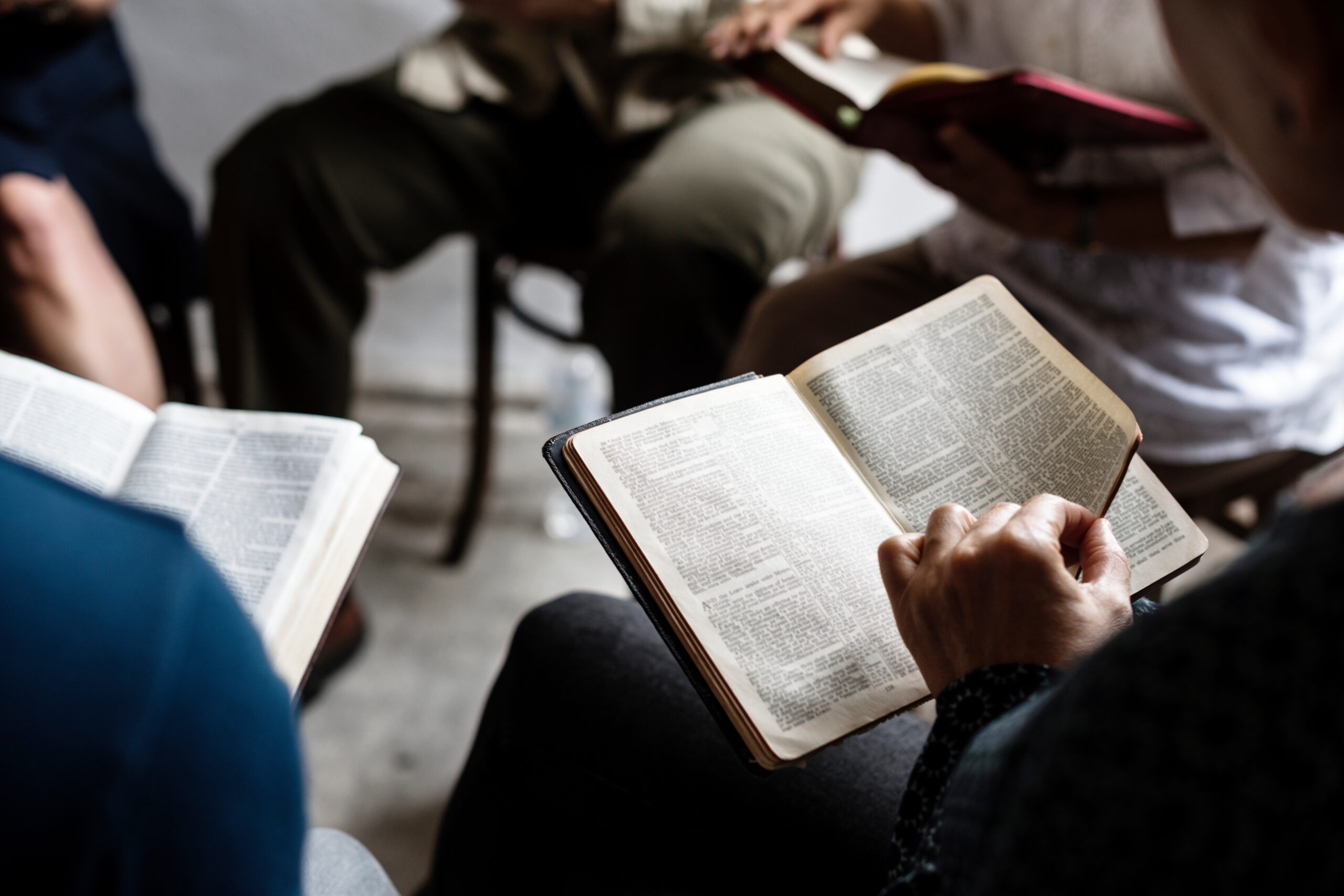 Wspólne studiowanie Biblii